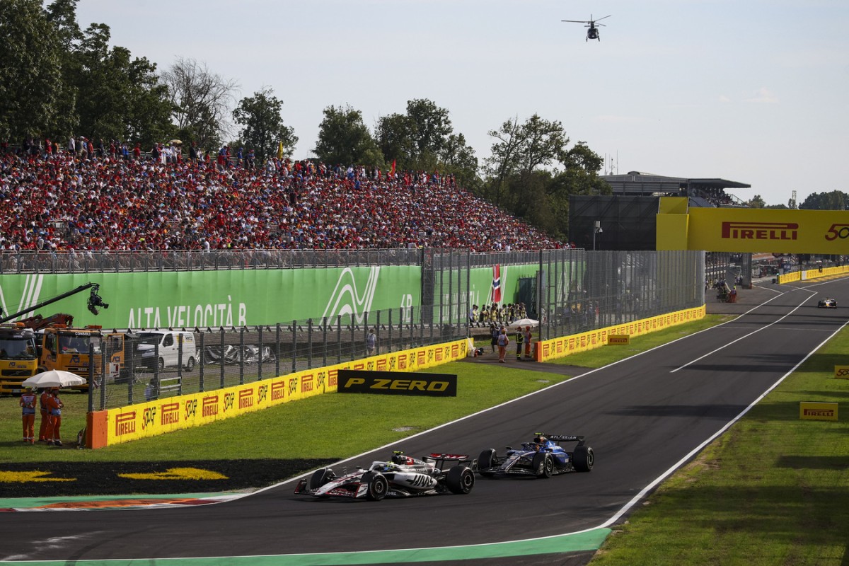 Rosberg védelmébe vette az eltiltás szélén táncoló F1-es pilótát